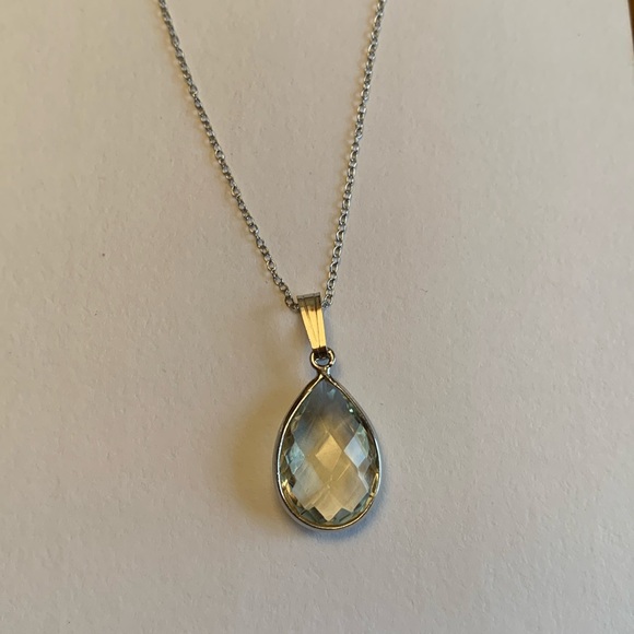 Genuine natural green amethyst 6.05ct pear cut Sterling silver 925 pendant/chain - Picture 3 of 13